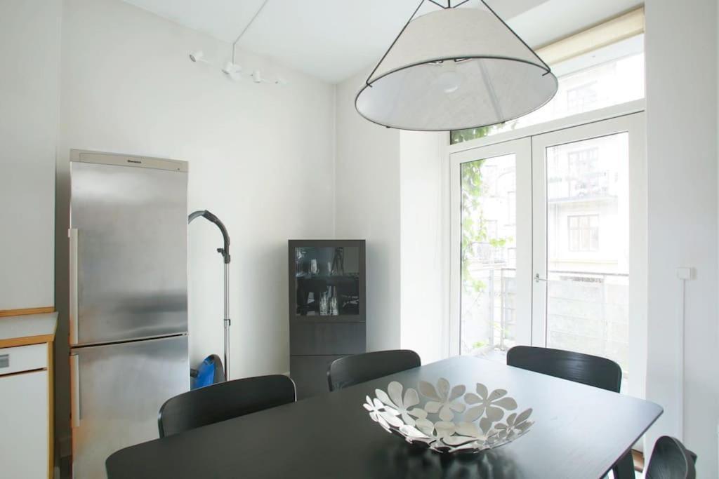 Large & Bright 3br Flat W Whirlpool Near Metro * Copenhagen